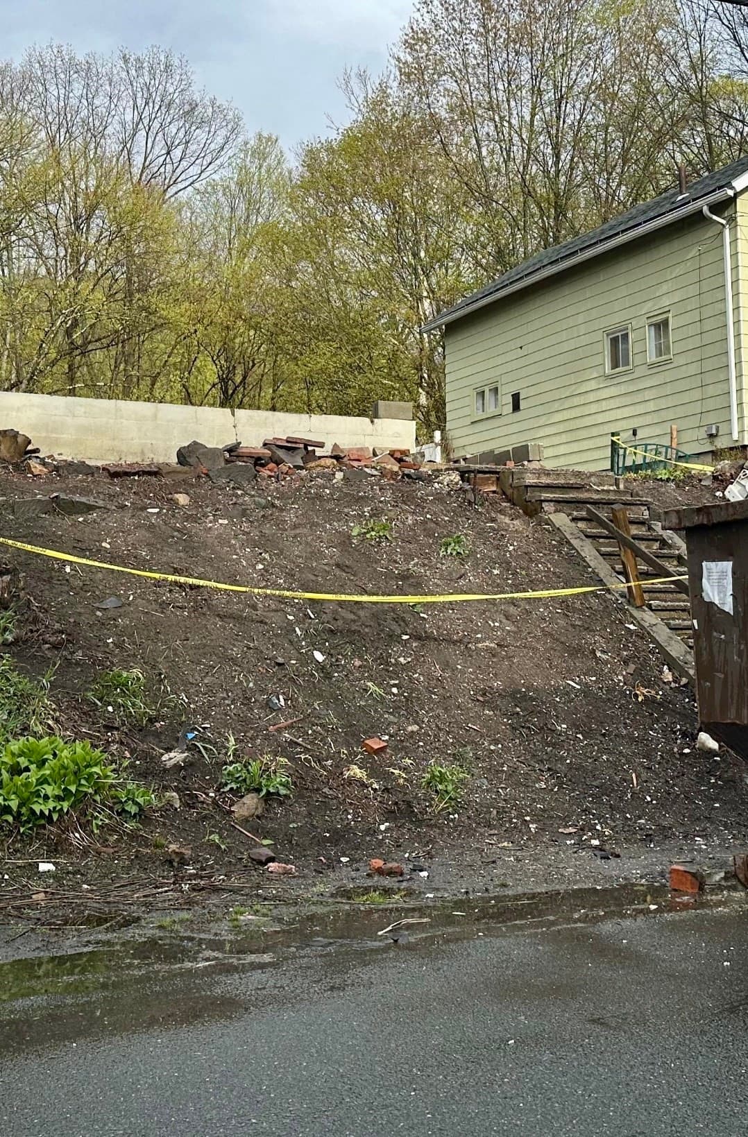 77 Washington St, Greenfield MA 01301