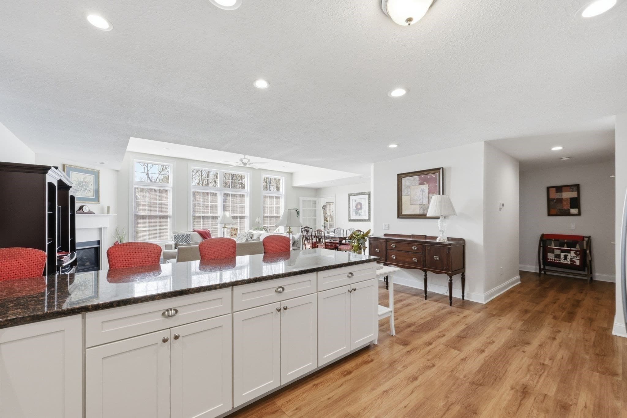 Condominium at 27 Lodge Lane # 27, Wilbraham MA 01095, photo 8 of 36