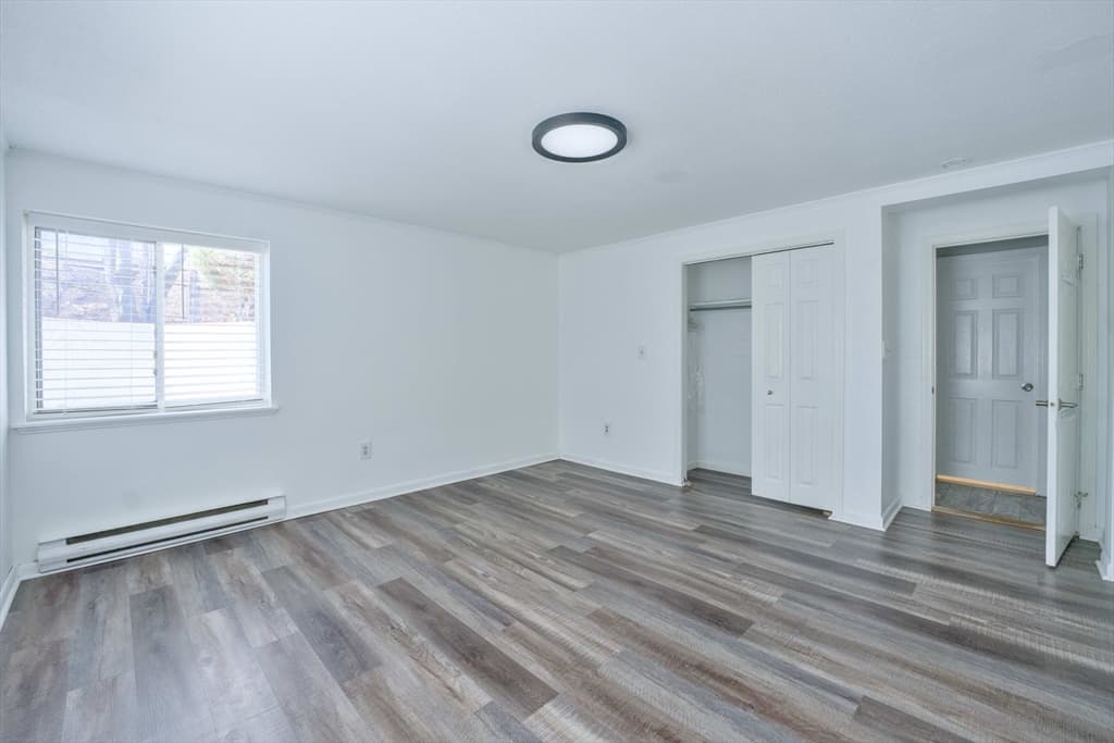 Condominium at 45 Oval Rd # 8, Quincy MA 02170, photo 8 of 10