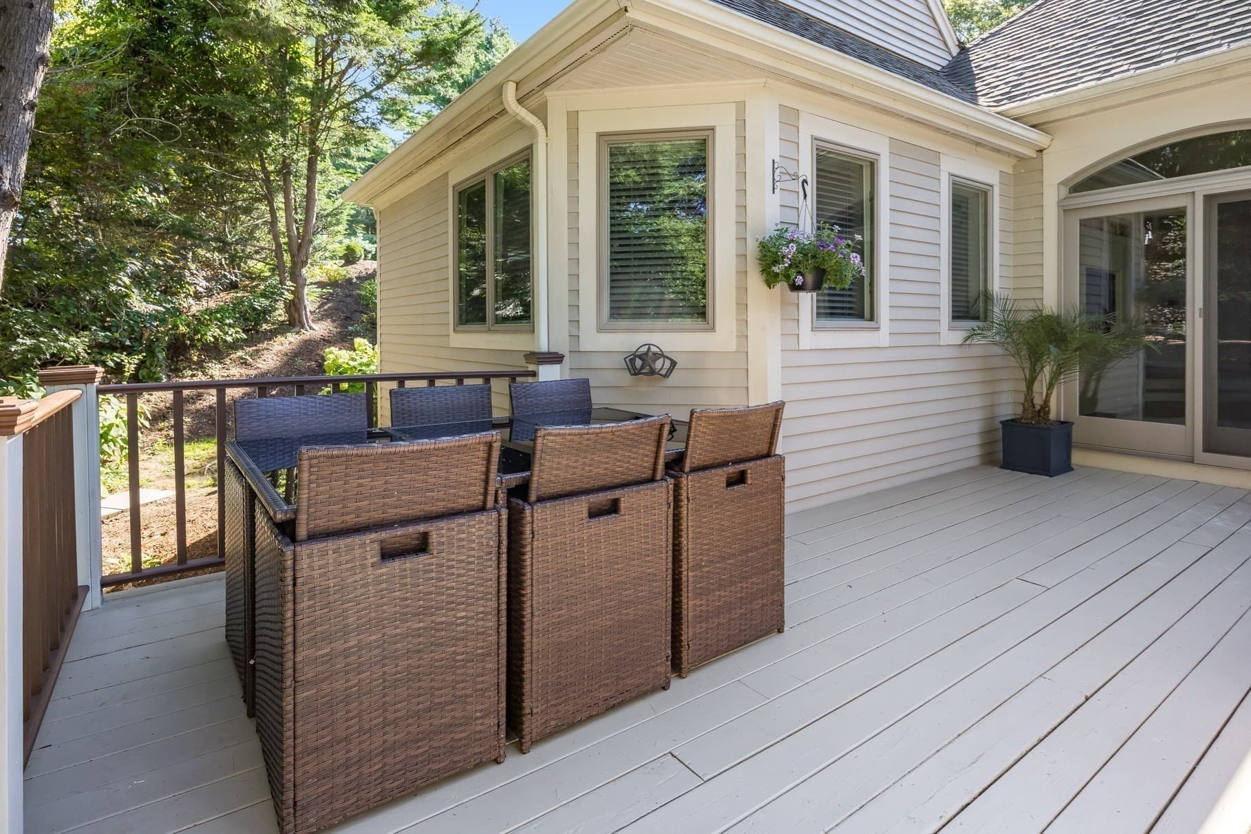 Single Family Residence at 3 Glenwood Ln, Sandwich MA 02563, photo 9 of 42