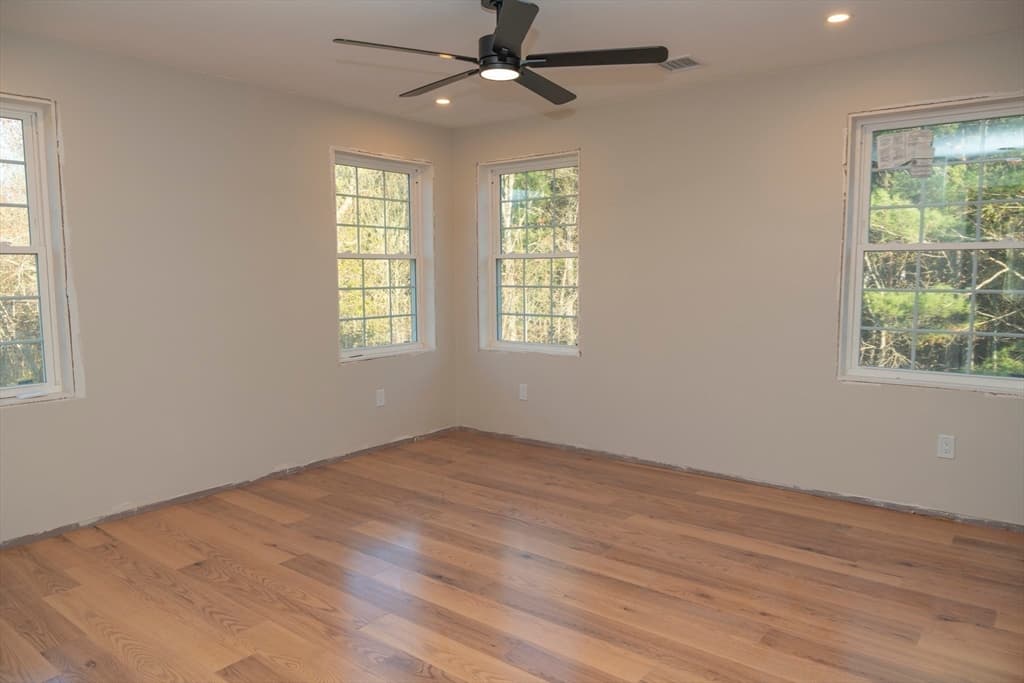 28 Marion, Rochester MA 02770 photo 10