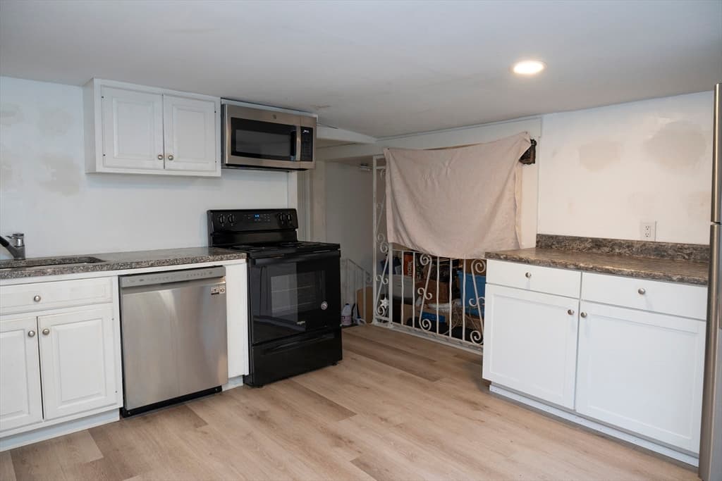 174 North Street, Mattapoisett MA 02739 photo 6