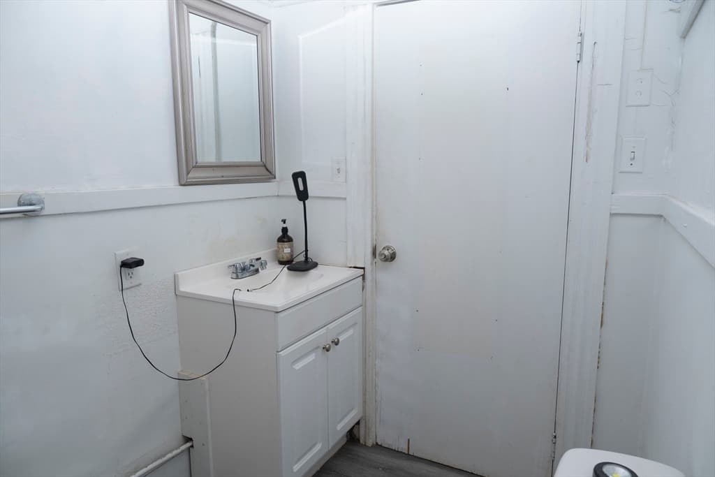 174 North Street, Mattapoisett MA 02739 photo 5