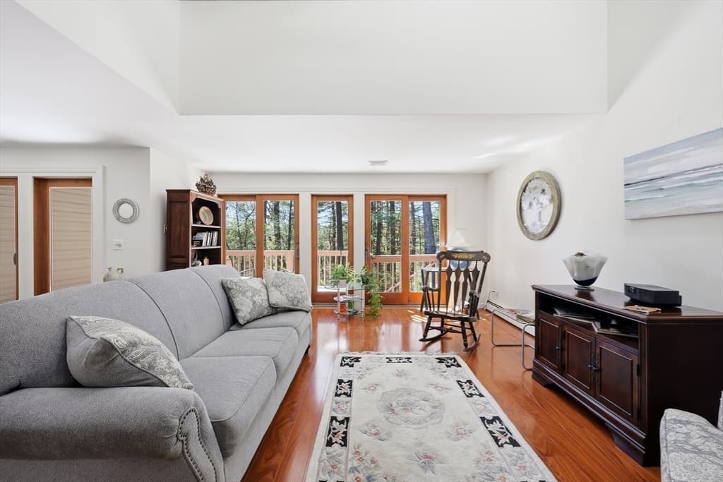 Condominium at 929 Shaker Road # 17, Westfield MA 01085, photo 13 of 32