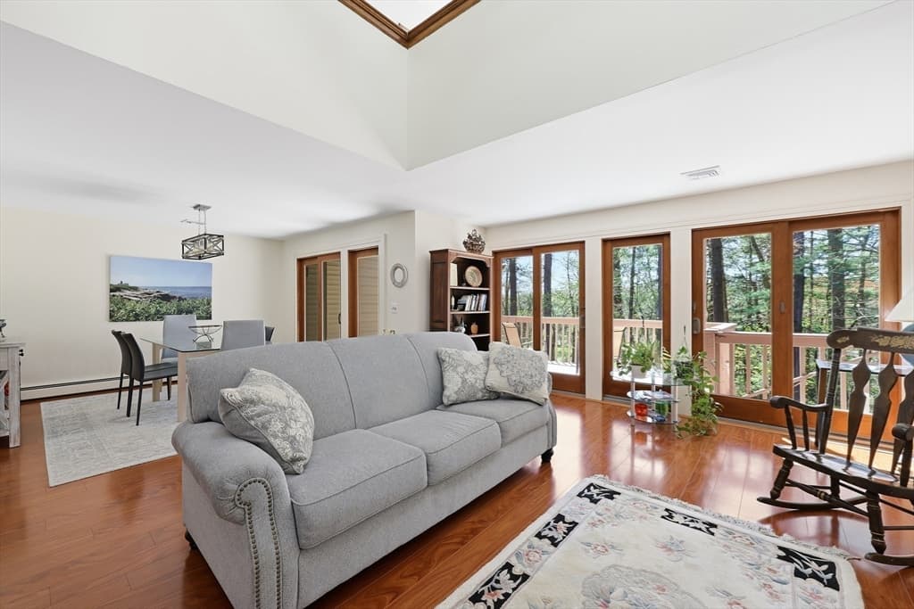 Condominium at 929 Shaker Road # 17, Westfield MA 01085, photo 12 of 32