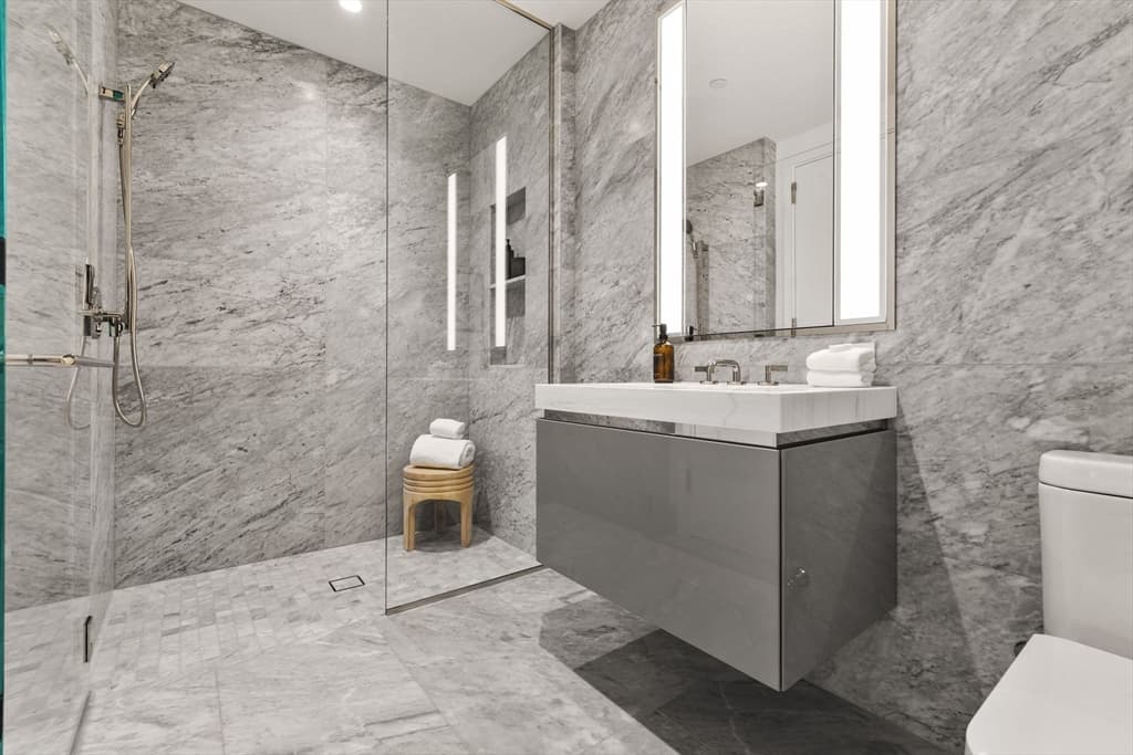 Condominium at 682 Atlantic Ave # 40L, Boston MA 02111, photo 16 of 38