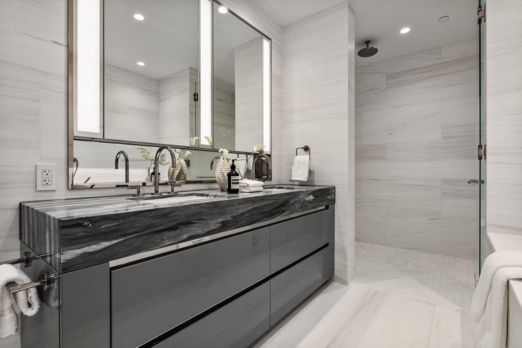 Condominium at 682 Atlantic Ave # 40L, Boston MA 02111, photo 26 of 38