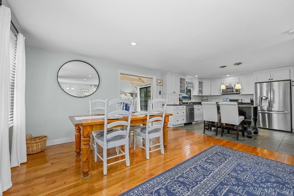 Single Family Residence at 134 School St, Barnstable MA 02635, photo 6 of 37