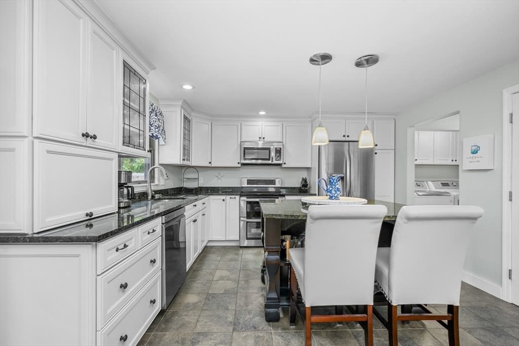Single Family Residence at 134 School St, Barnstable MA 02635, photo 7 of 37