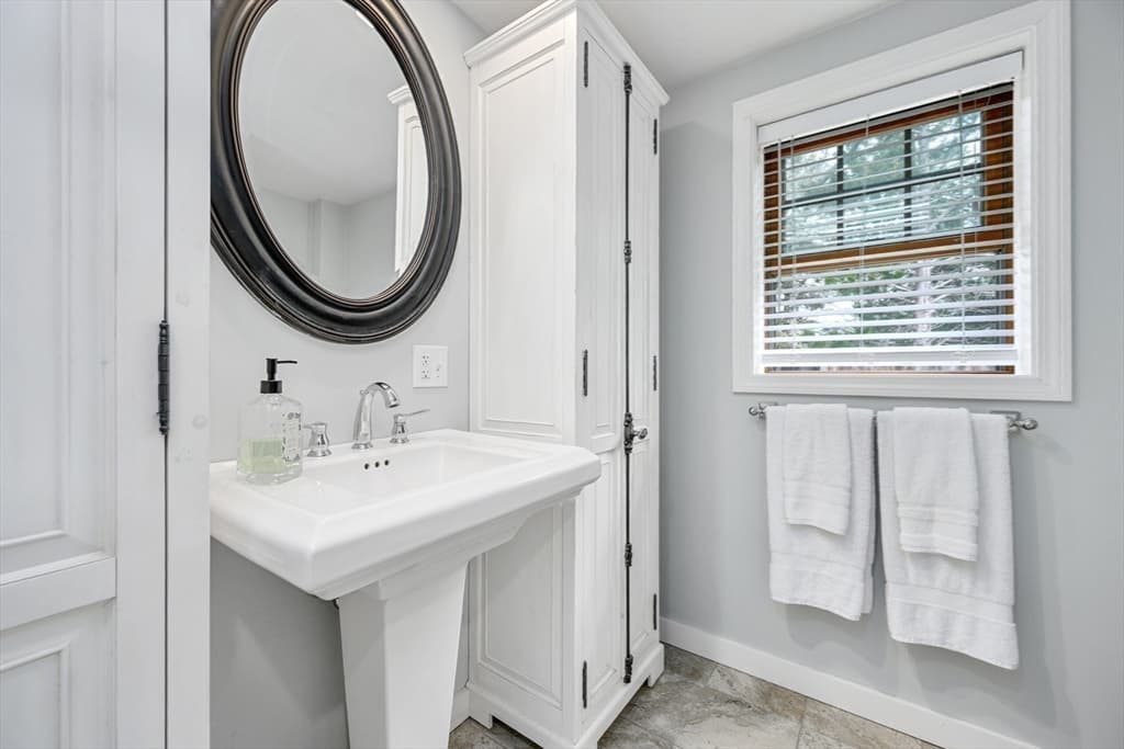 Single Family Residence at 134 School St, Barnstable MA 02635, photo 15 of 37