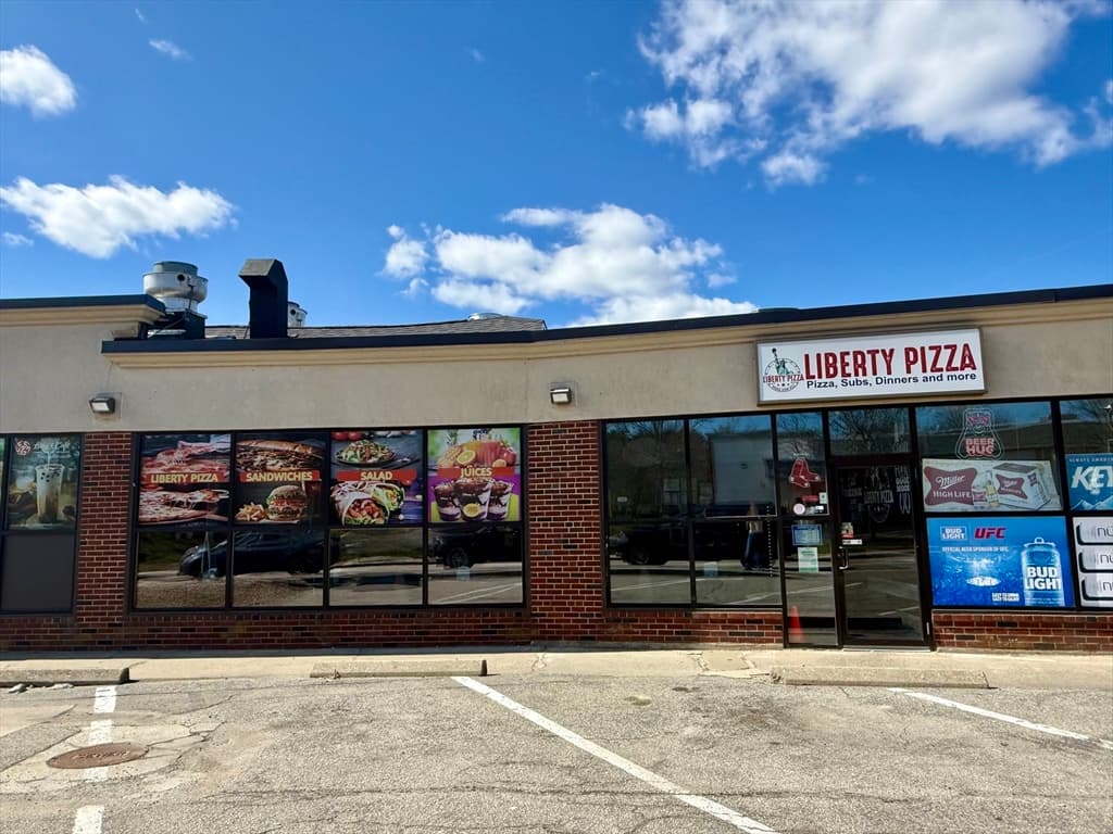 470 Liberty St, Hanson MA 02341