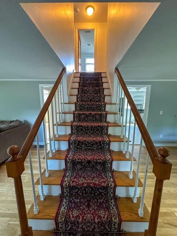 112 Marlboro Rd, Southborough MA 01772 photo 11