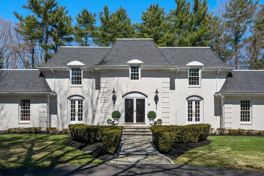 286 Mayflower Cir, Hanover MA 02339 photo 40