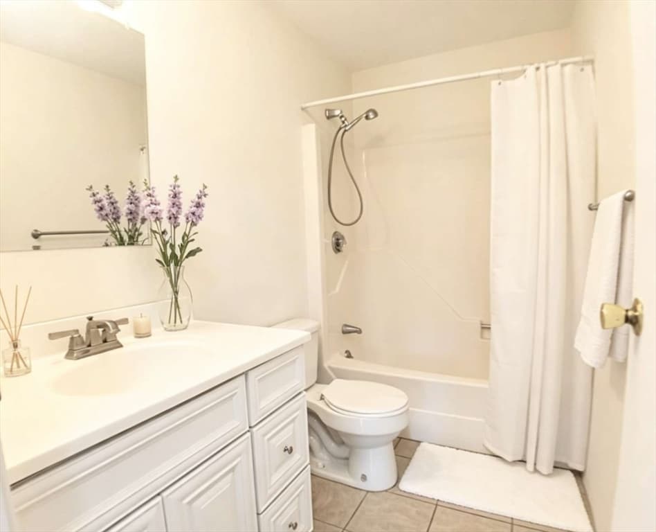12 Mount Vernon St # 25, Melrose MA 02176 photo 14