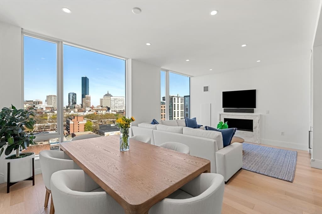 Condominium at 380 Harrison Avenue # G, Boston MA 02118, photo 5 of 40