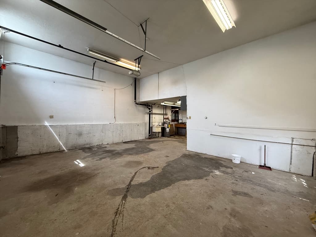 Commercial Sale at 44 Ellsworth Street, Worcester MA 01610, Worcester, photo 13 of 23