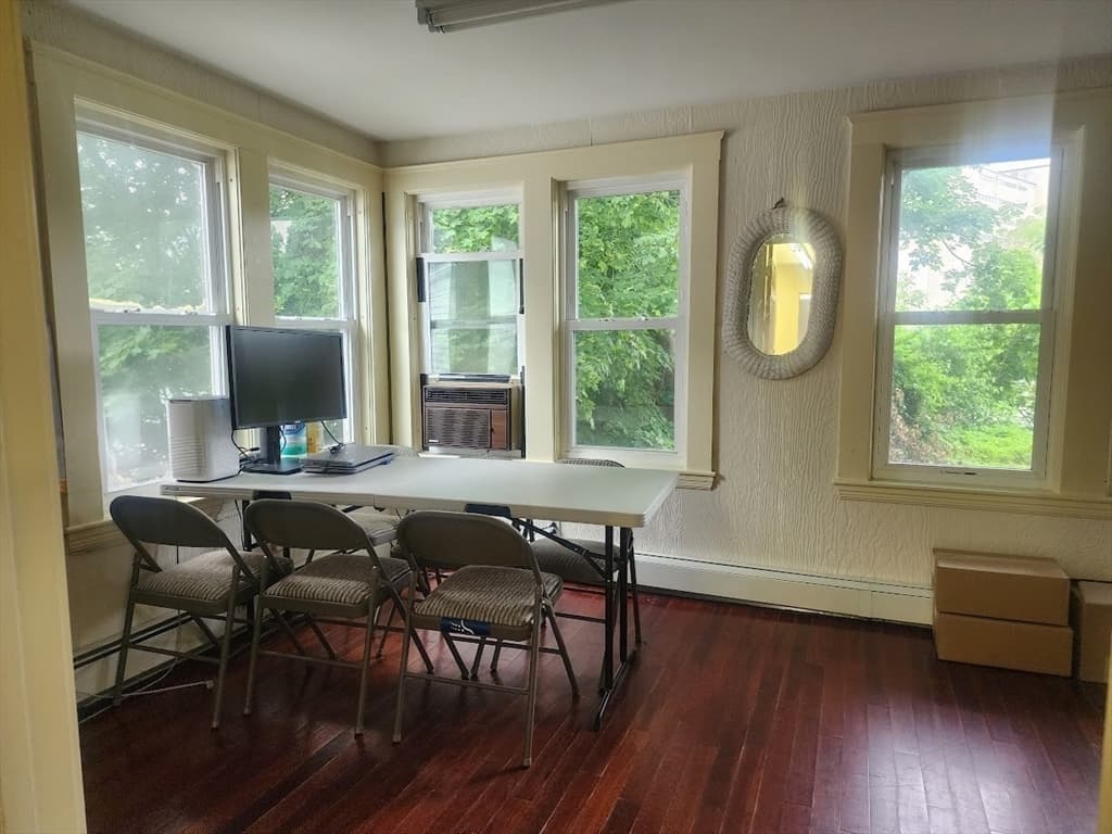 Commercial Sale at 762 Southern Artery, Quincy MA 02169, photo 4 of 16