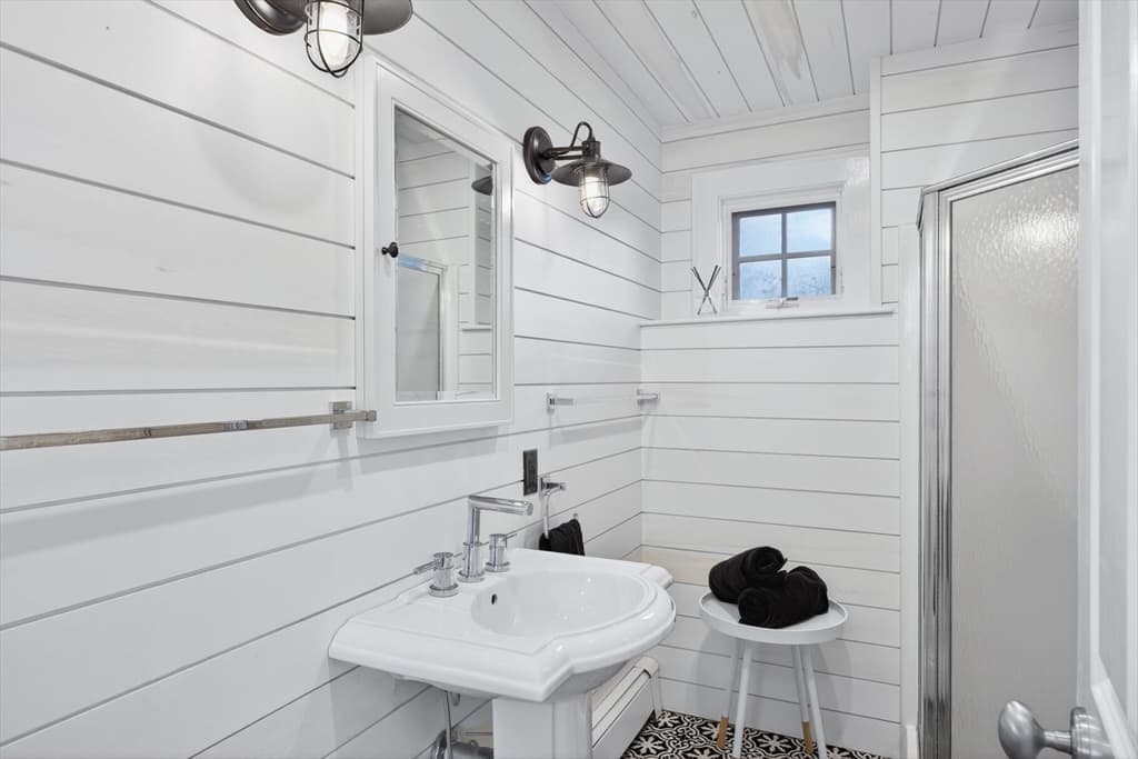 23 Bradford Street Unit 1, Provincetown MA 02657 photo 18