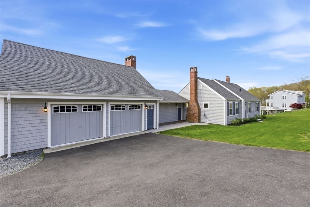 106 Rocky Hill Rd, Plymouth MA 02360 photo 2
