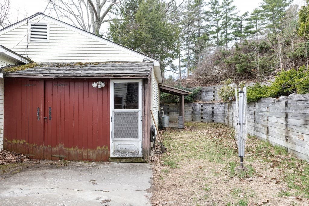Single Family Residence at 80 Lakeview Rd, Shutesbury MA 01072, photo 27 of 34