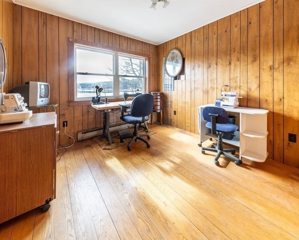 Single Family Residence at 80 Lakeview Rd, Shutesbury MA 01072, photo 10 of 34