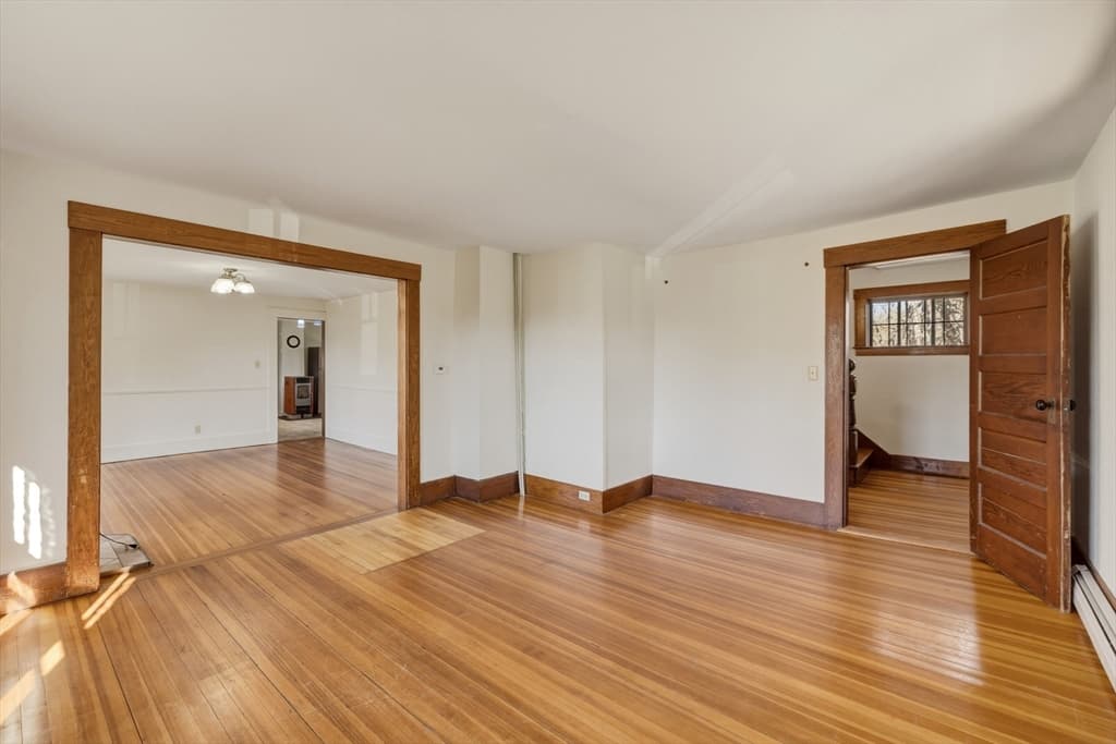 274 Sunderland Rd, Amherst MA 01002 photo 13