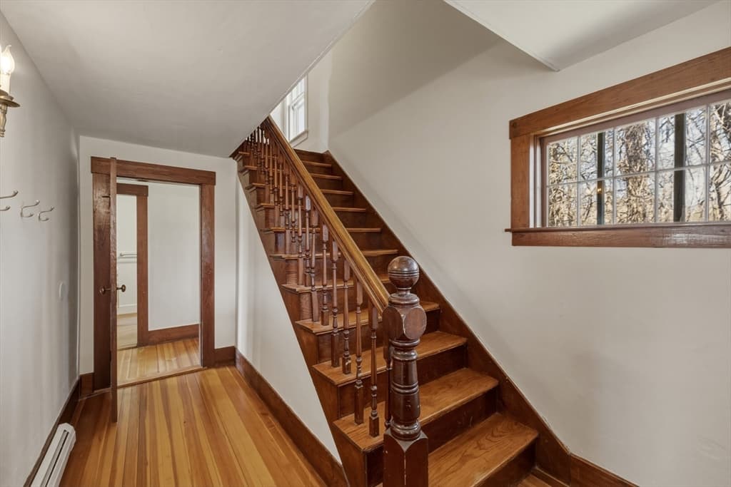 274 Sunderland Rd, Amherst MA 01002 photo 20