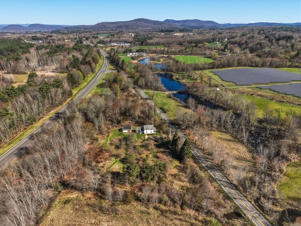 274 Sunderland Rd, Amherst MA 01002 photo 41