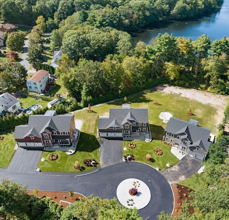 22 Magnolia Road, Natick MA 01760