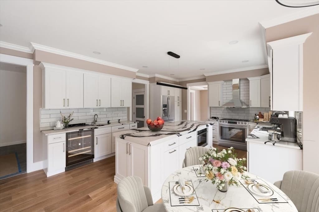 Single Family Residence at 22 Magnolia Road, Natick MA 01760, Natick, photo 11 of 36
