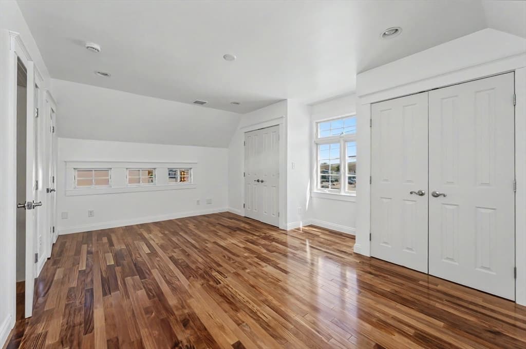 Single Family Residence at 250 Chelmsford St, Chelmsford MA 01824, photo 16 of 29