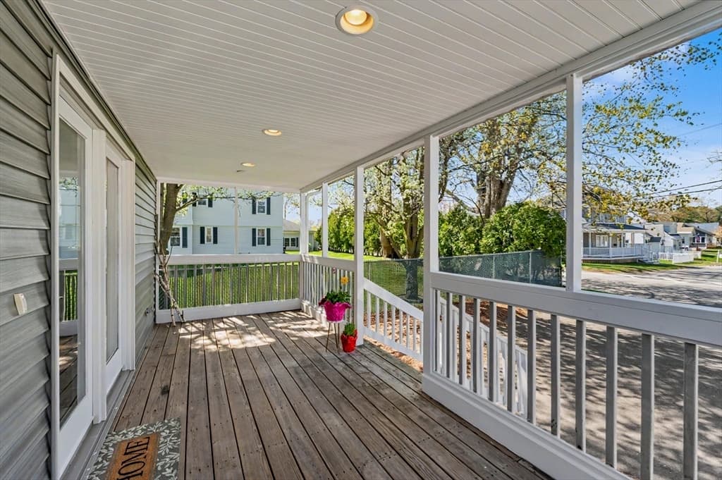 Single Family Residence at 250 Chelmsford St, Chelmsford MA 01824, photo 26 of 29