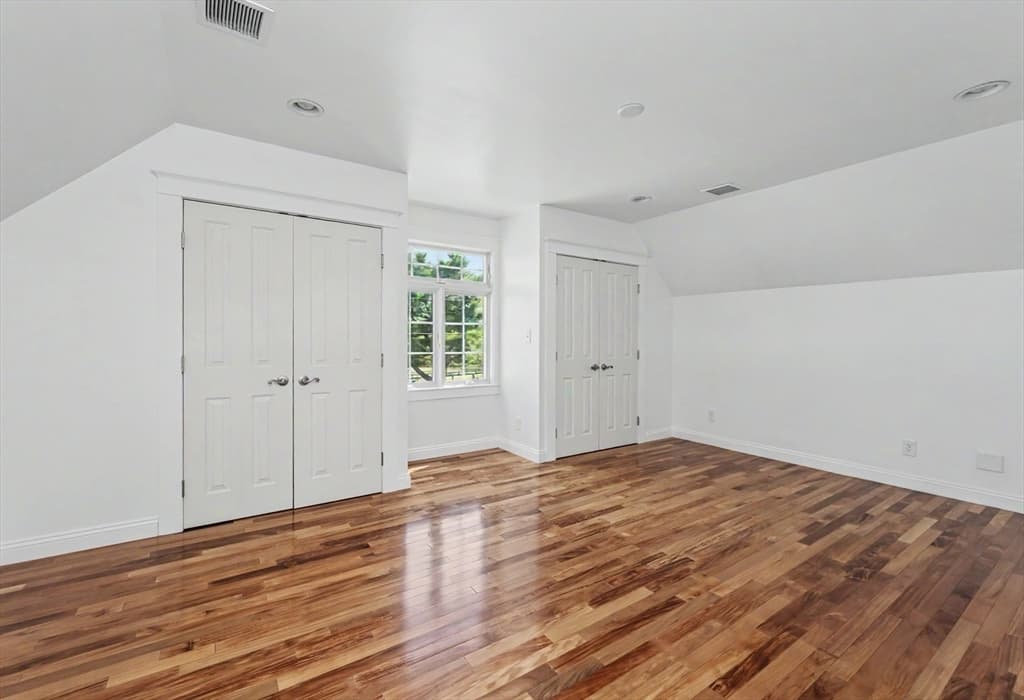 Single Family Residence at 250 Chelmsford St, Chelmsford MA 01824, photo 18 of 29