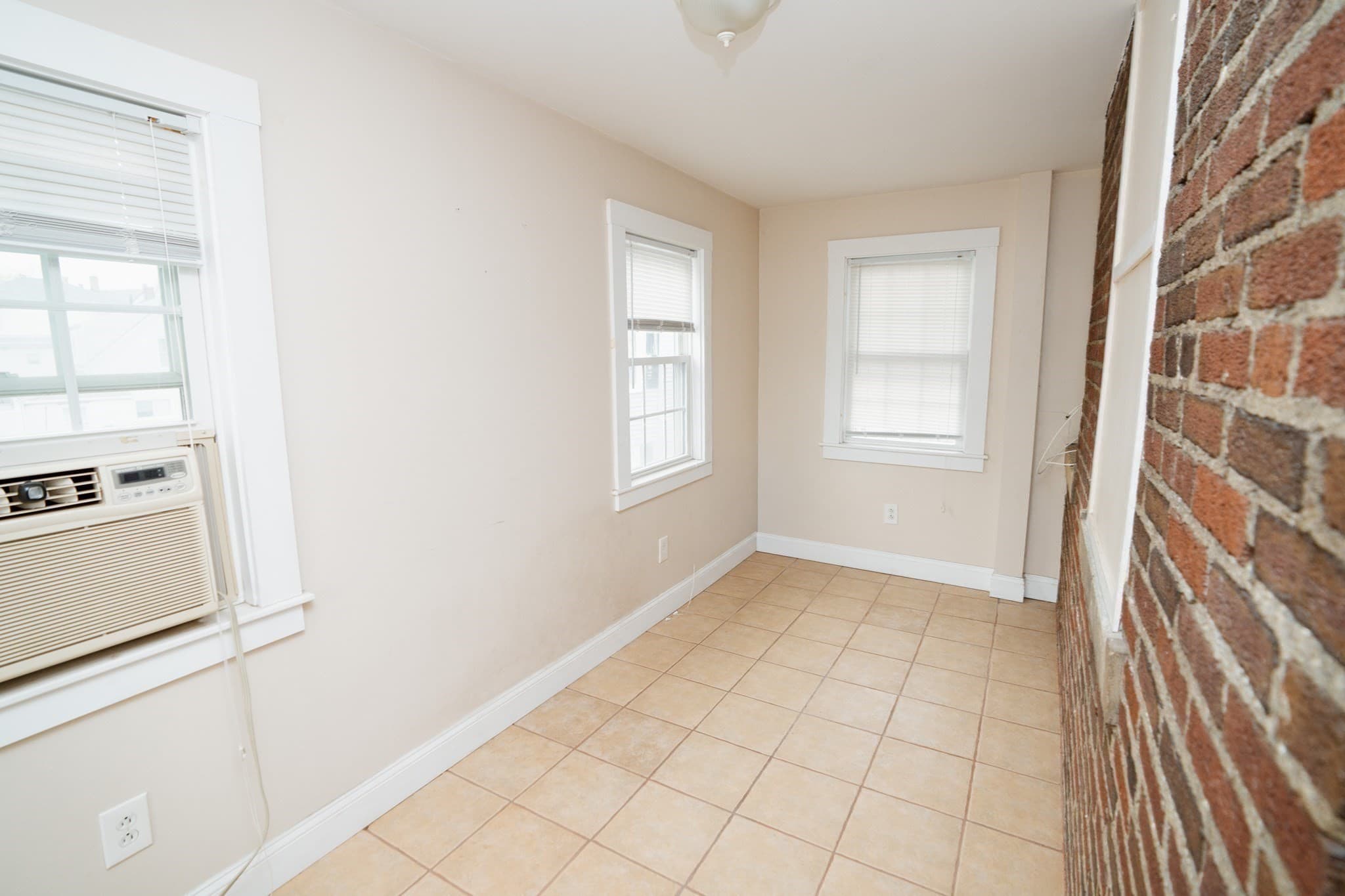 5-9 Family at 39-47 Water St, Quincy MA 02169, photo 30 of 38