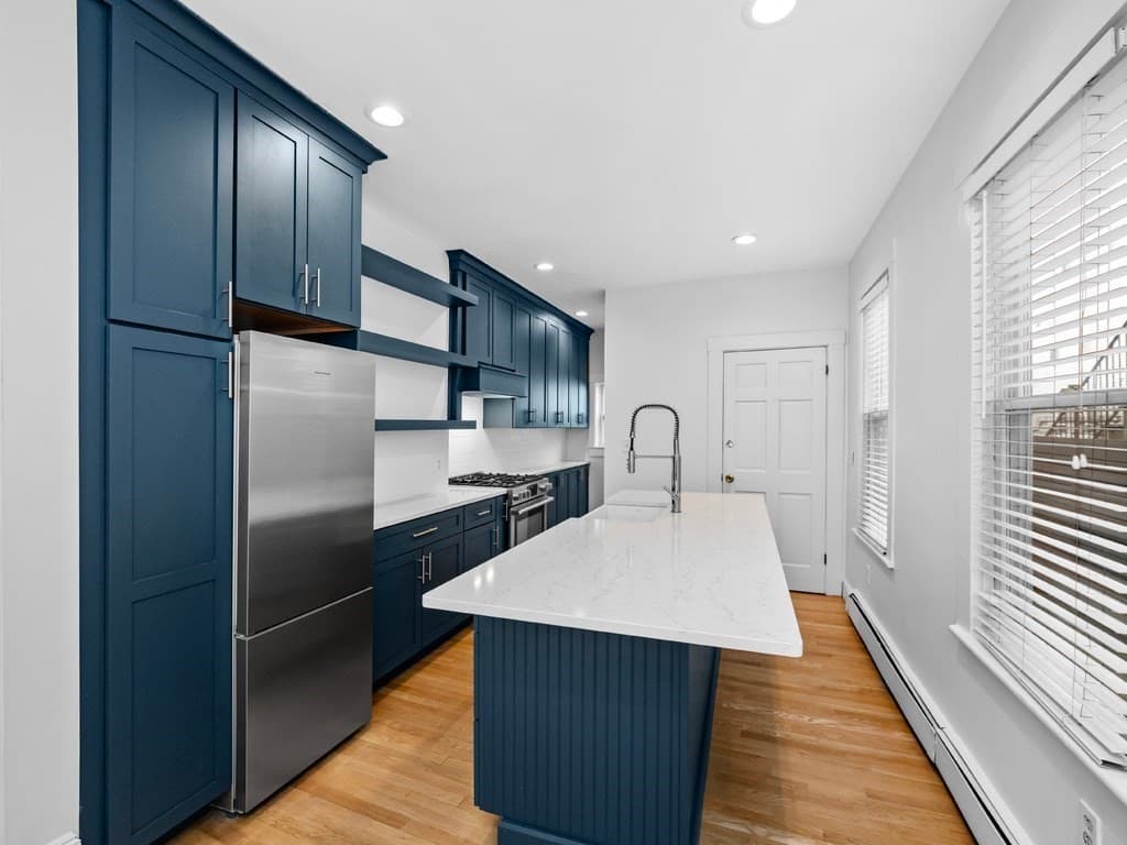 Condominium at 271 Bunker Hill Street # 1, Boston MA 02129, photo 2 of 10