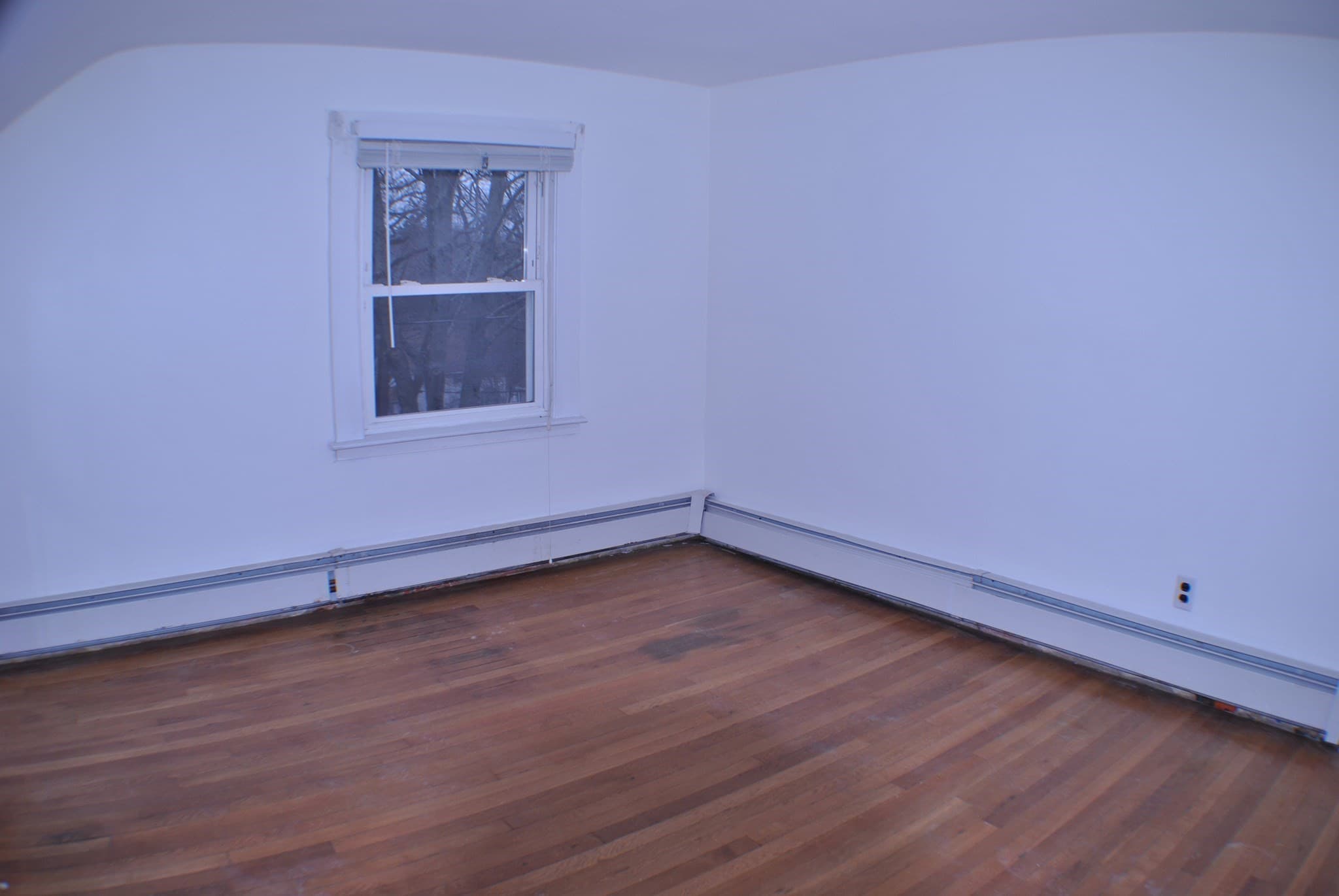 Single Family Residence at 21 Goldsmith Ave, Beverly MA 01915, Beverly, photo 13 of 41