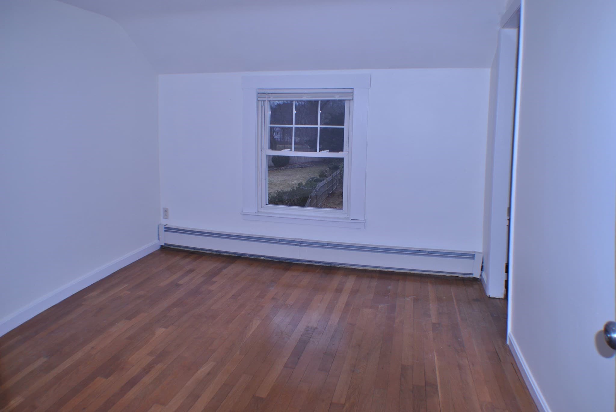 Single Family Residence at 21 Goldsmith Ave, Beverly MA 01915, Beverly, photo 14 of 41