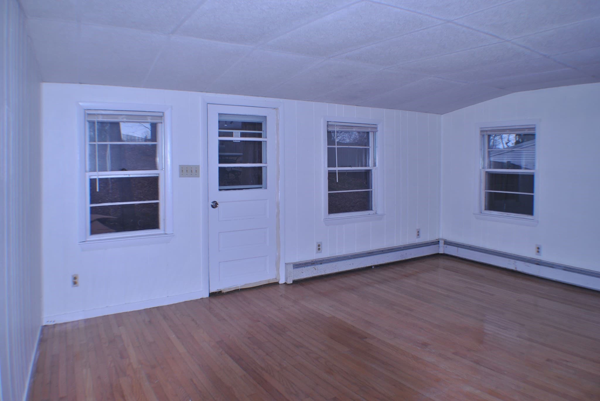Single Family Residence at 21 Goldsmith Ave, Beverly MA 01915, Beverly, photo 25 of 41