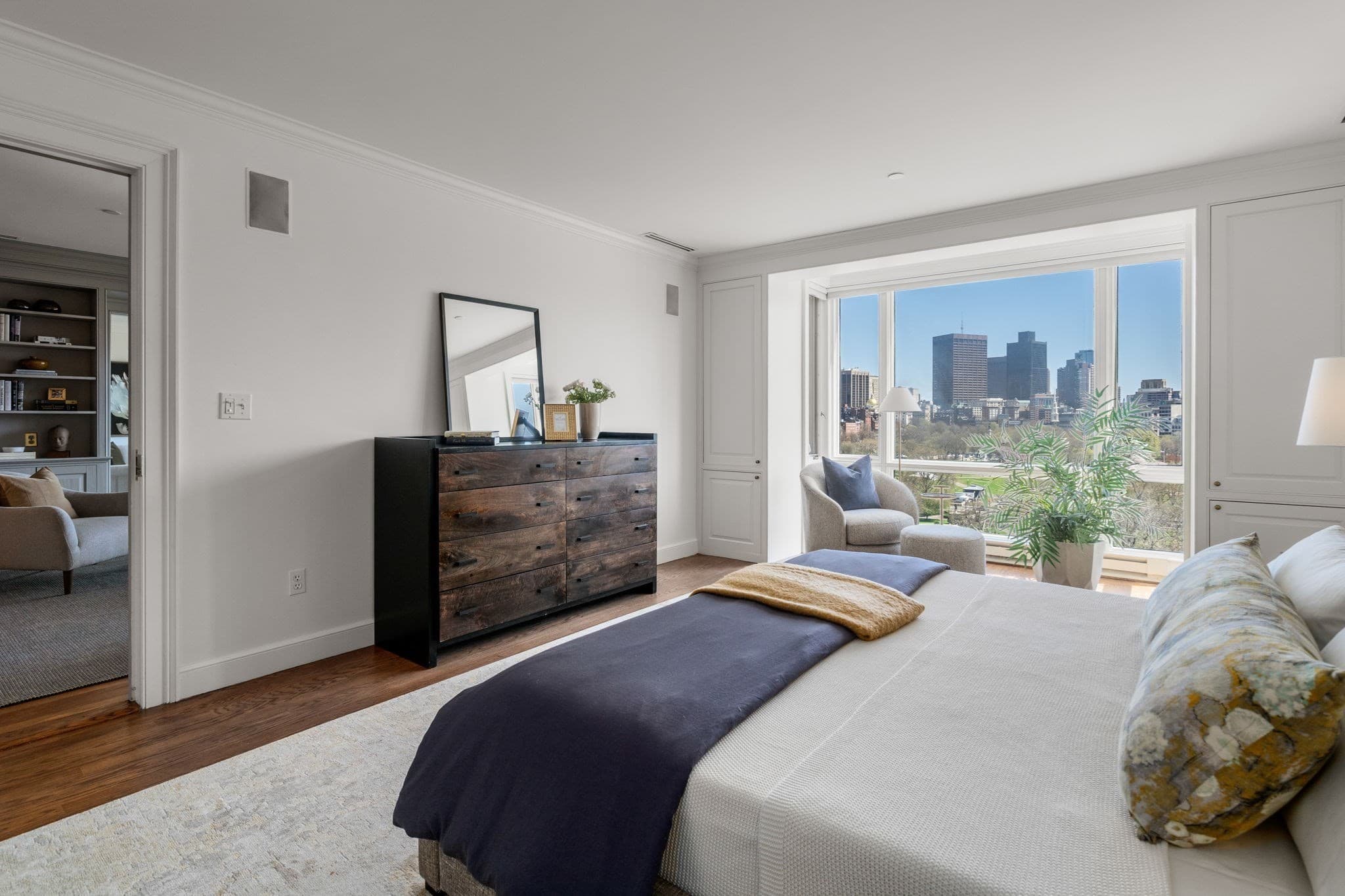 Condominium at 2 Commonwealth Ave # 12B, Boston MA 02116, photo 20 of 42