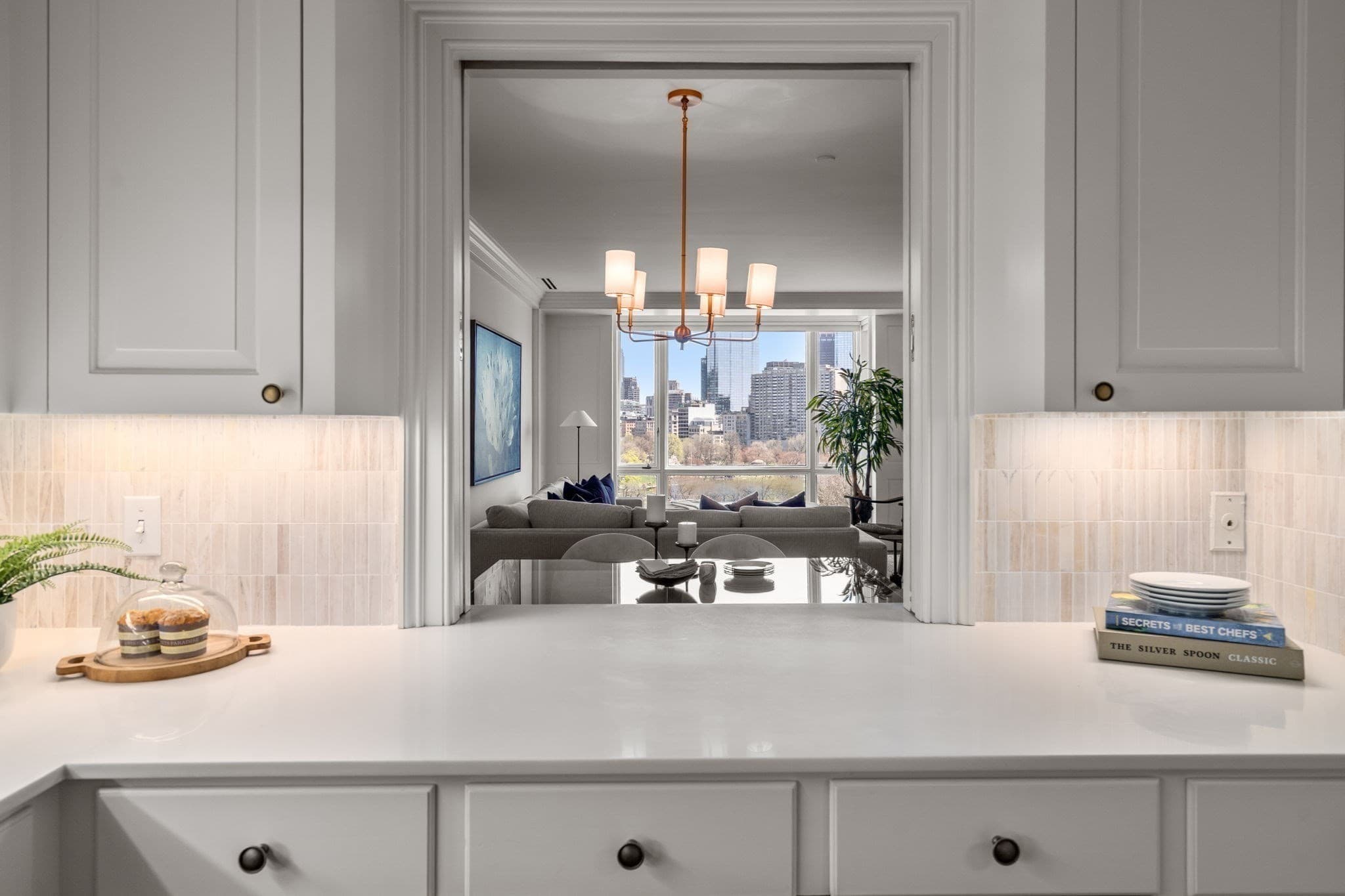 Condominium at 2 Commonwealth Ave # 12B, Boston MA 02116, photo 31 of 42
