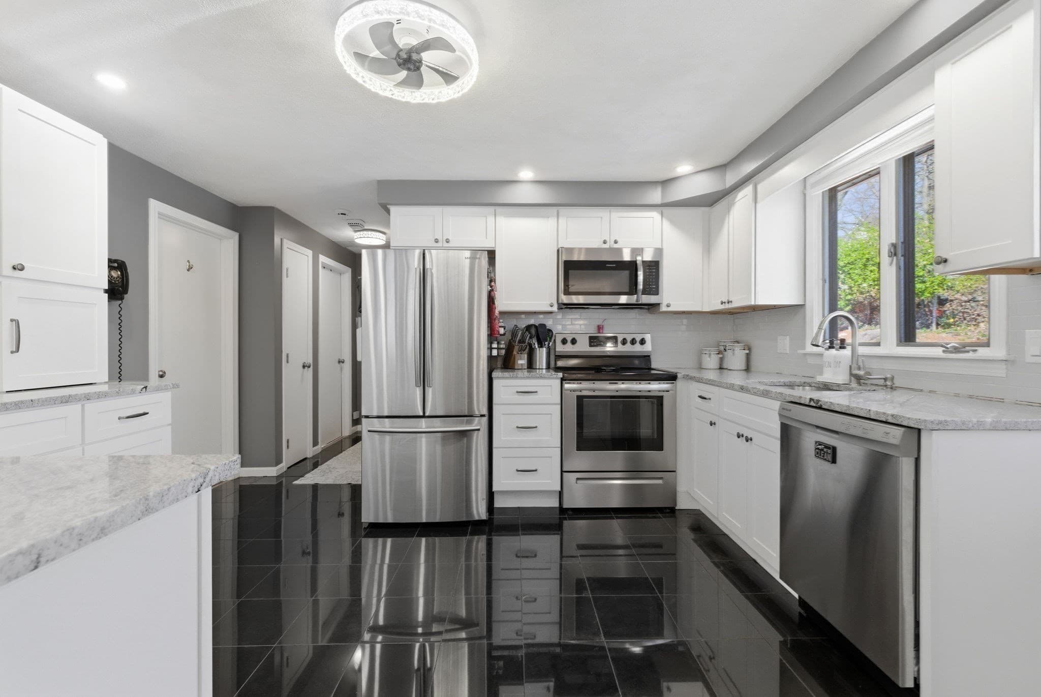 Single Family Residence at 12 Bisbee Road, Saugus MA 01906, photo 2 of 23