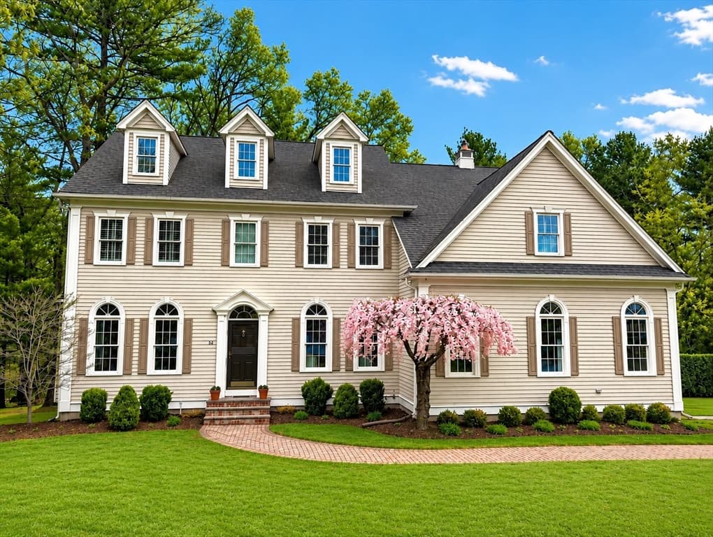 65 Deerpath, Dedham MA 02026