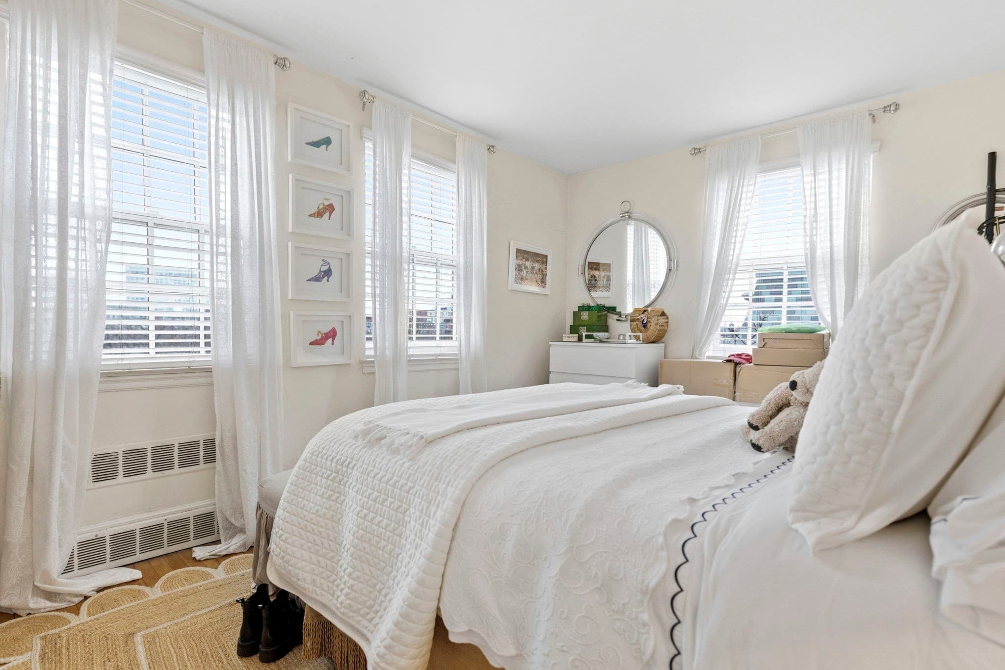 Condominium at 37 Beacon Street # 53, Boston MA 02108, photo 8 of 10