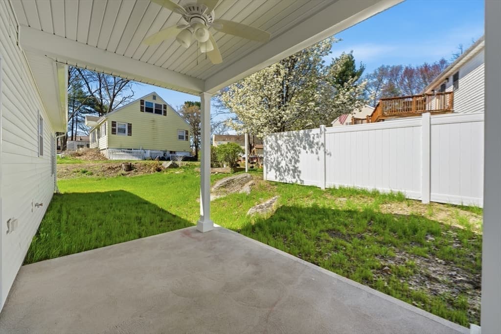Single Family Residence at 109 Navy Yard Rd, Dracut MA 01826, photo 31 of 33