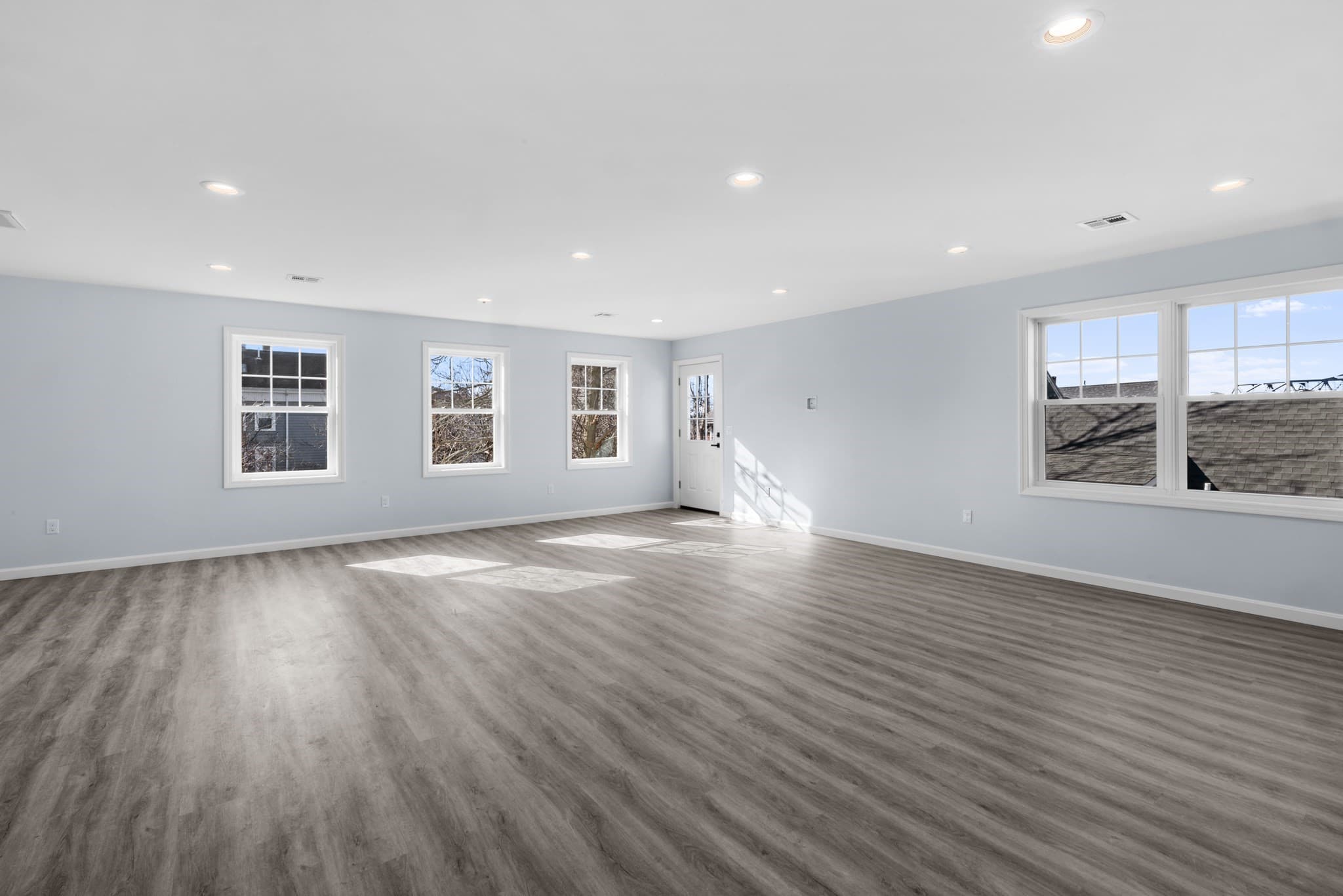 Condominium at 206 Durfee St. # 3B, Fall River MA 02720, photo 6 of 9