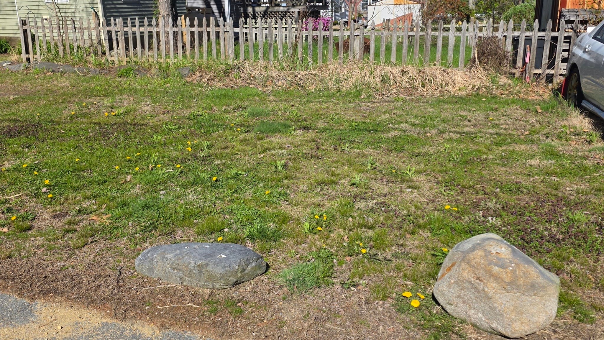 Residential at 23 Chestnut Ave, Sterling MA 01564, photo 5 of 9
