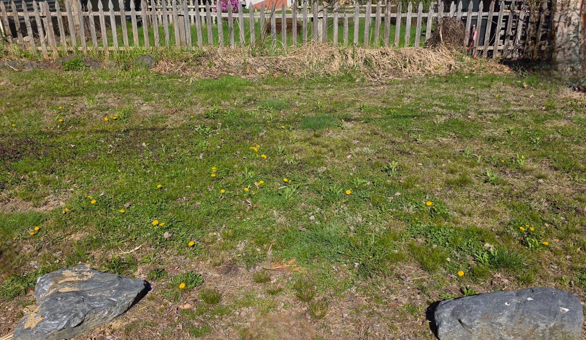 Residential at 23 Chestnut Ave, Sterling MA 01564, photo 4 of 9
