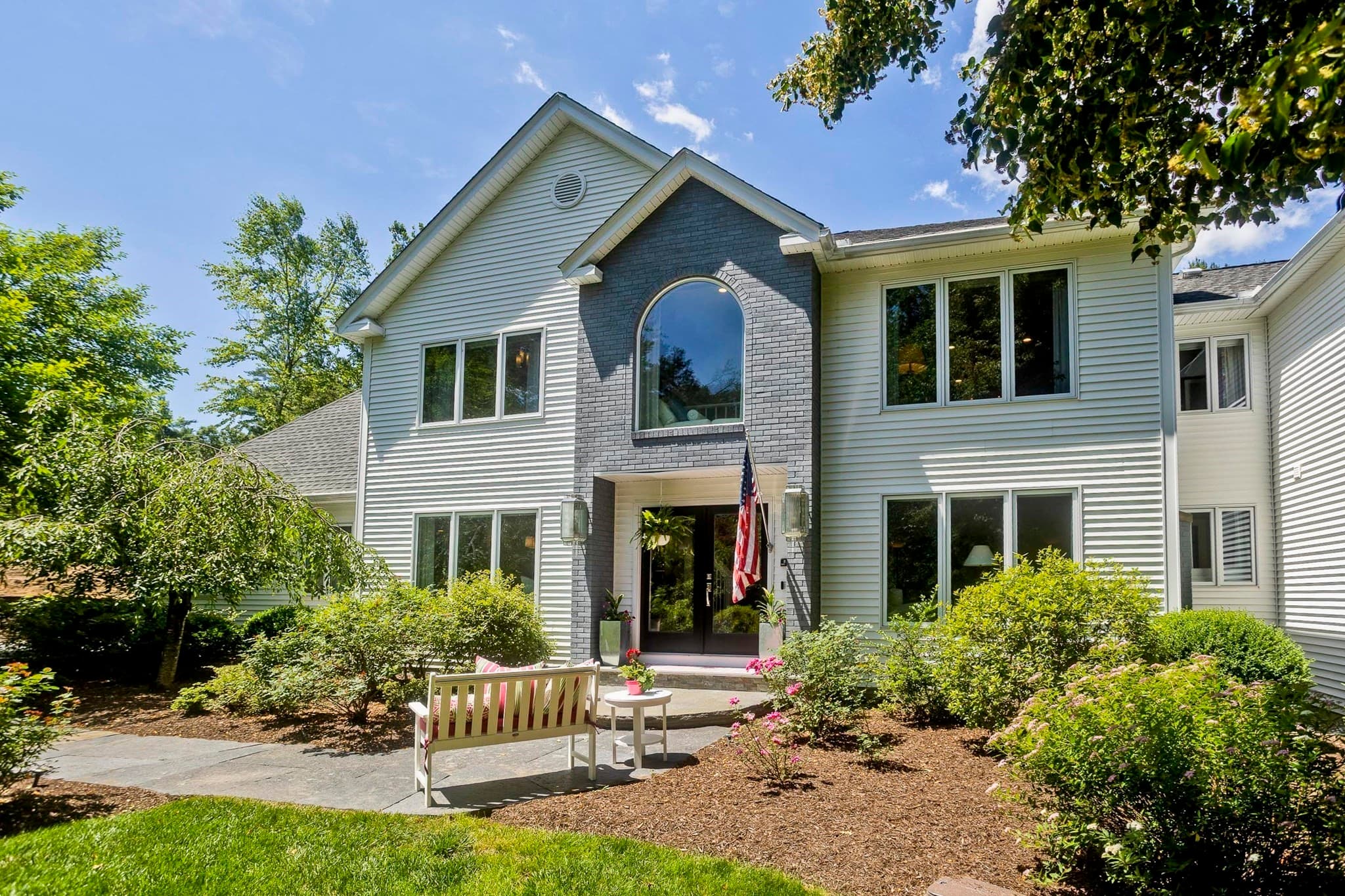 183 Loomis Rdg, Westfield MA 01085