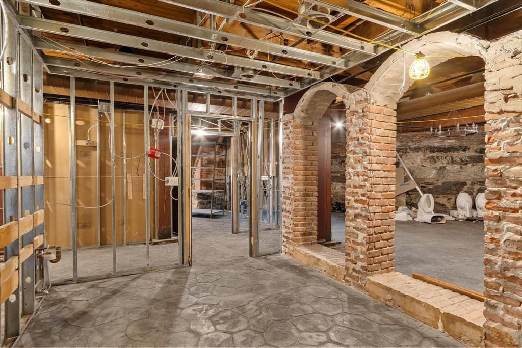 65 Water St, Worcester MA 01604 photo 17