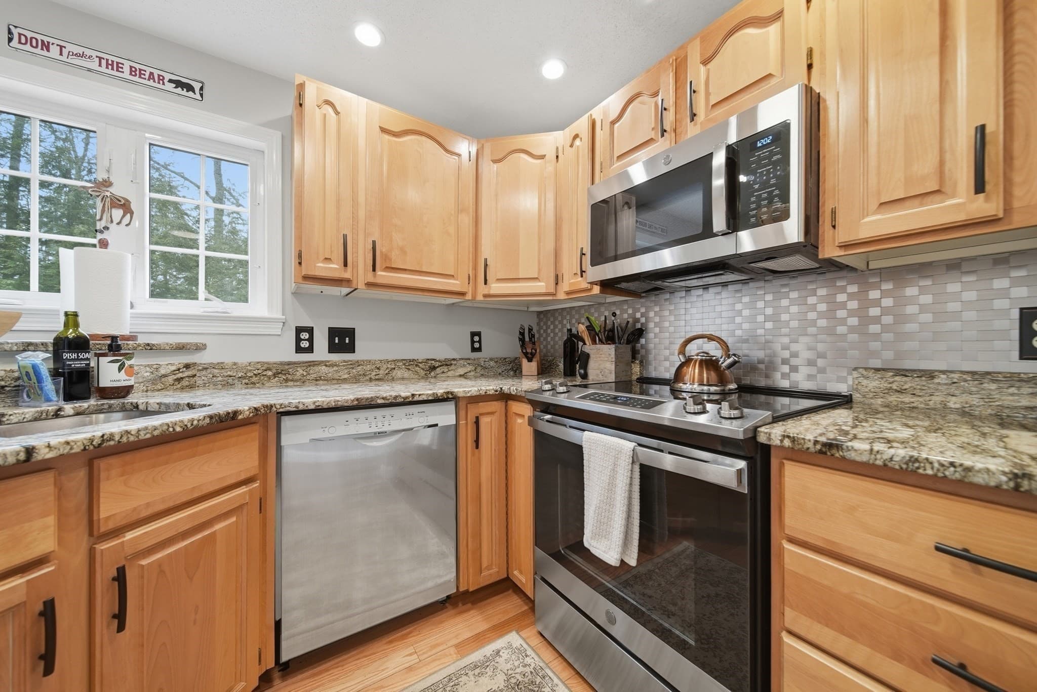 Single Family Residence at 4 Penobscott Path, Gilmanton NH 03237, Gilmanton, photo 13 of 41